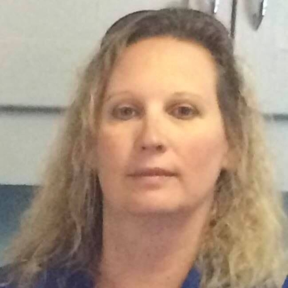 Meet your Posher, Lori - Picture 1 of 1